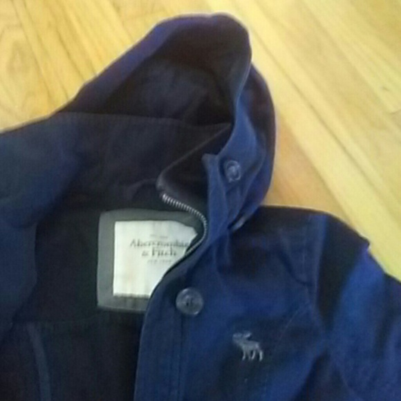 Navy Abercrombie & Fitch jacket - Picture 3 of 6